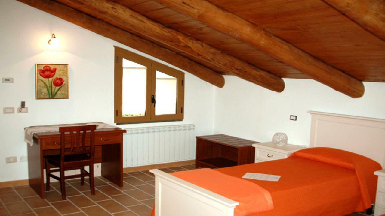 B&B Il Melograno Tortorella ภายนอก รูปภาพ